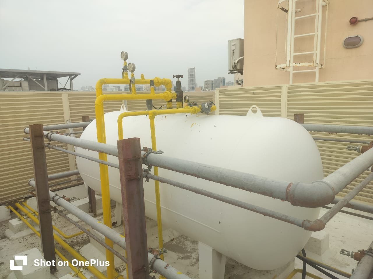 Image gallery marquee